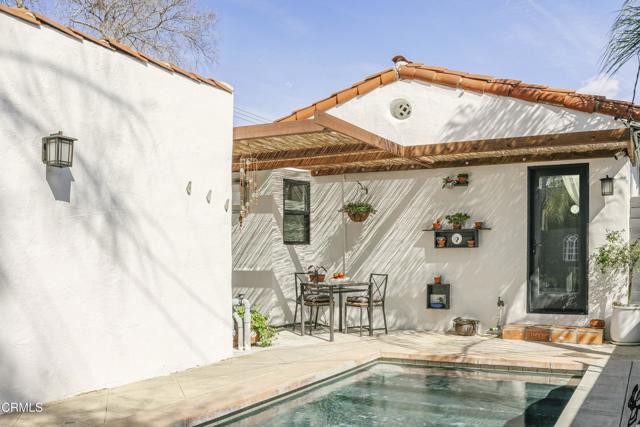 1241 Solita Road, Pasadena CA: https://media.crmls.org/mediaz/8878030f-7de7-4699-b554-7a1527086c4a.jpg