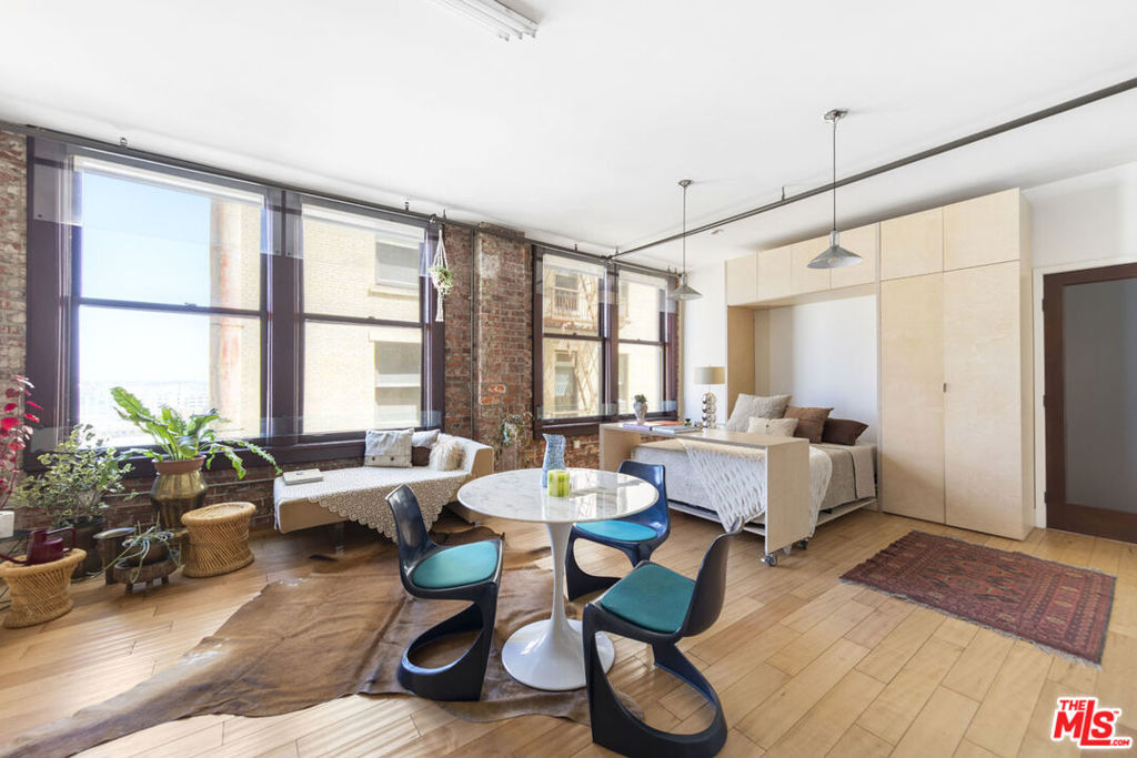 460 S SPRING Street 1008, Los Angeles, CA 90013