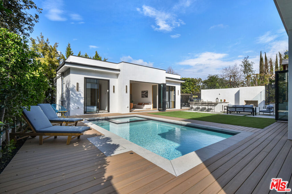 13015 Greenleaf StreetStudio City img 24