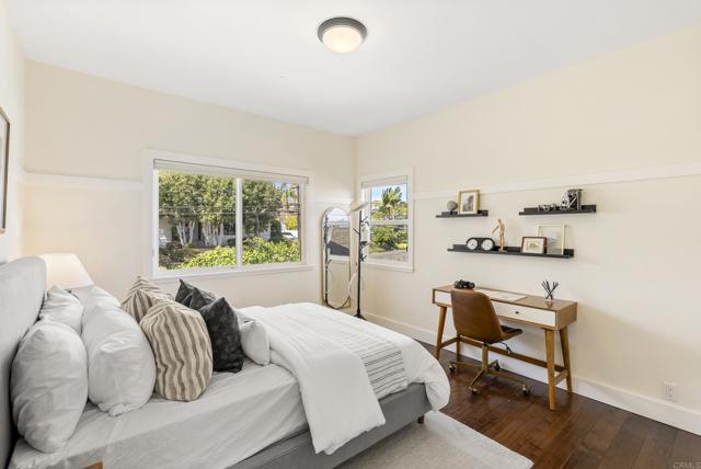 Detail Gallery Image 23 of 42 For 871 Tarento Dr, San Diego,  CA 92106 - 4 Beds | 3 Baths