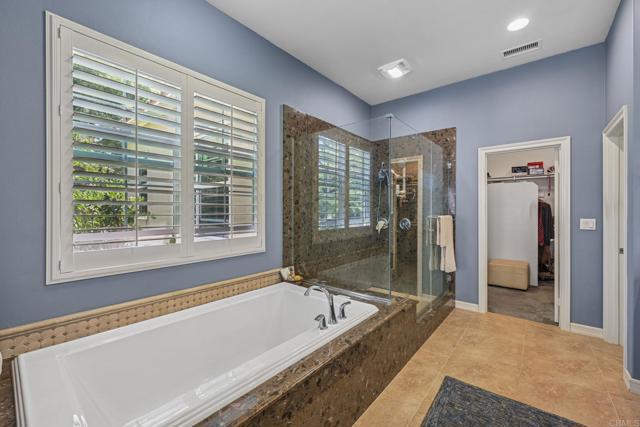 939 Bluejack Road, Encinitas CA: https://media.crmls.org/mediaz/8878b6c8-1eb9-49bc-b5ac-e2bfecb624f4.jpg