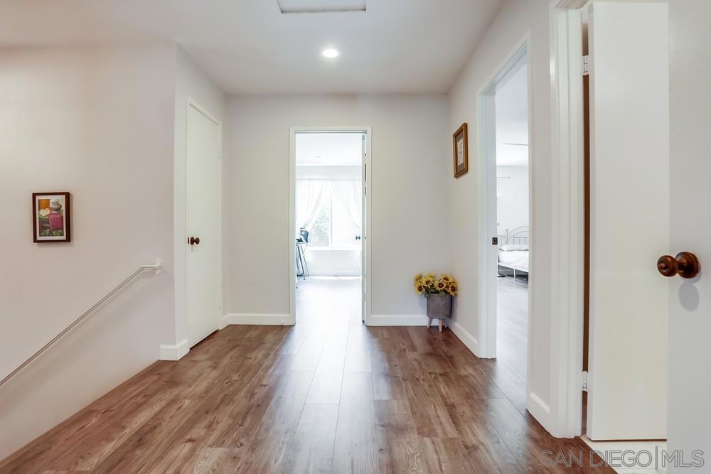 MLS #250025290SD img 20