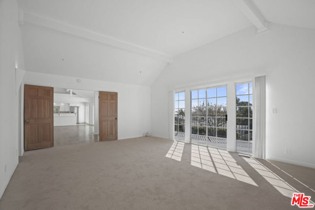 31763 Cottontail Lane, Malibu CA: https://media.crmls.org/mediaz/8879d0a9-b827-48b9-8550-fb792bab530f.jpg