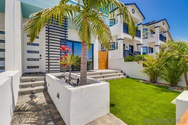 140 Imperial Beach Blvd, Imperial Beach CA: https://media.crmls.org/mediaz/887acb6e-59e4-4a5a-8d9b-f5f0af447ae7.jpg