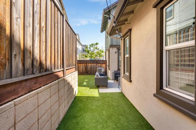 7038 Calistoga Lane, Dublin CA: https://media.crmls.org/mediaz/887b2664-1c30-4cef-b8d1-b913045d665f.jpg