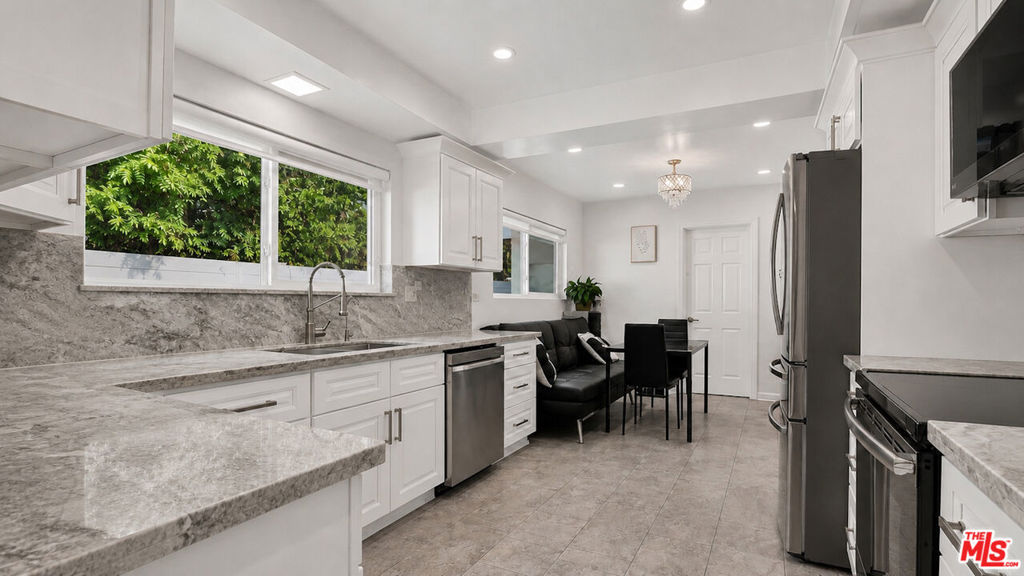 MLS #26859941 image #17