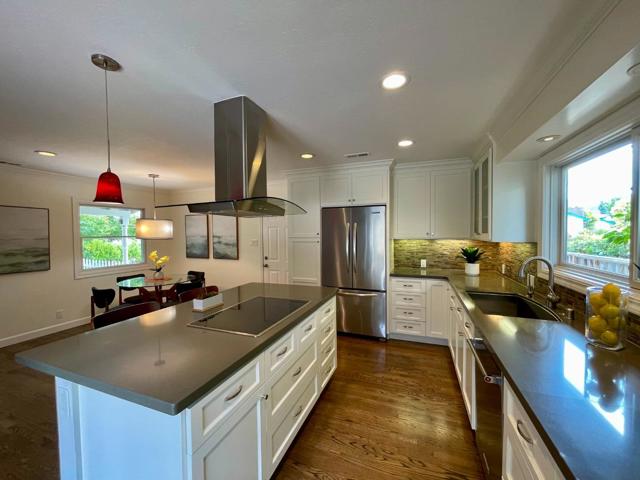 6863 Devon Way, San Jose CA: https://media.crmls.org/mediaz/887ba57e-2347-4005-a7da-bf289a50bb41.jpg