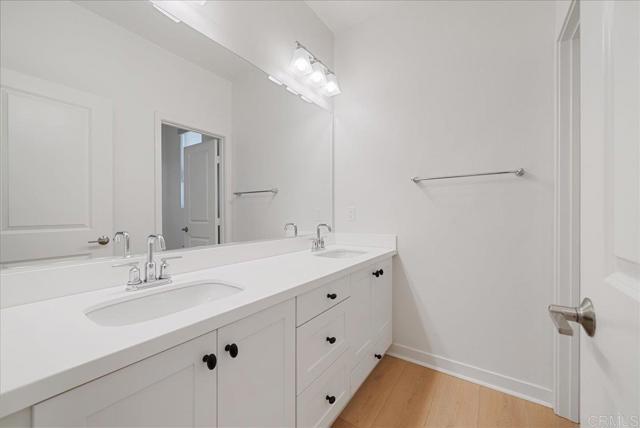 Detail Gallery Image 17 of 49 For 31552 Calle De Las Rosas, Bonsall,  CA 92003 - 4 Beds | 2/1 Baths