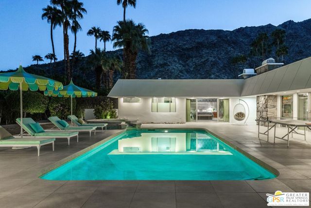 670 N Rose Avenue, Palm Springs, CA 92262
