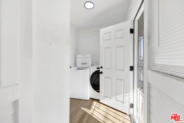 4124 W 64th Street, Inglewood CA: https://media.crmls.org/mediaz/887c2702-25ae-45e4-a8e0-252127a8abb6.jpg