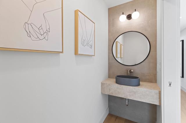 760 Loma Court, Redwood City CA: https://media.crmls.org/mediaz/887cd293-077f-4e54-bc93-d003ec65edd2.jpg