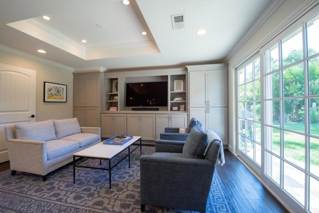 1360 Elder Avenue, Menlo Park CA: https://media.crmls.org/mediaz/887d2fd0-edda-4be3-b9ec-fbf235686c30.jpg