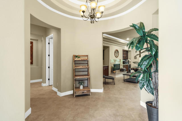 50640 Mandarina, La Quinta CA: https://media.crmls.org/mediaz/887e3584-f10e-439c-af0c-4b7649059ae7.jpg