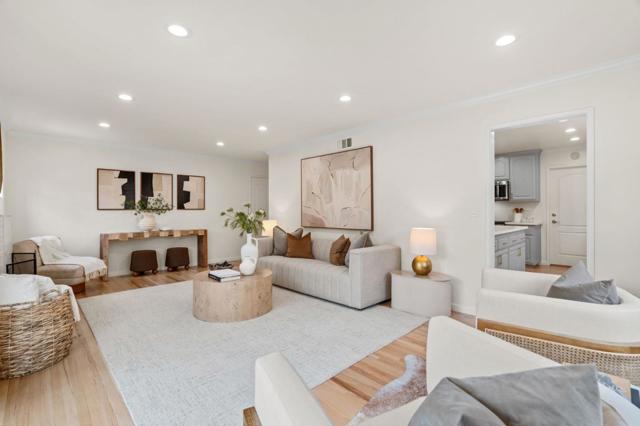 5177 Englewood Drive, San Jose CA: https://media.crmls.org/mediaz/887ea3f5-ec9d-49b3-bfaf-aed8af34a8fb.jpg