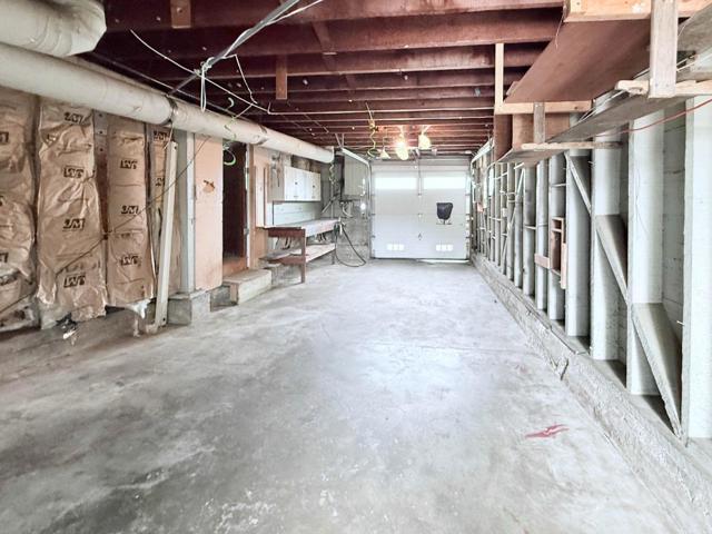 736 Lisbon Street, San Francisco CA: https://media.crmls.org/mediaz/887f30c9-a774-407a-af40-63b48123cf08.jpg