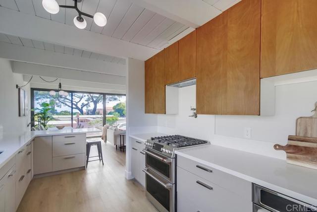 Detail Gallery Image 18 of 52 For 936 Bangor St, San Diego,  CA 92106 - 3 Beds | 2 Baths