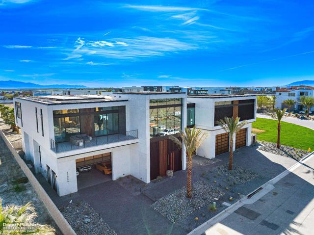 61006 Watkins Glen Dr, Thermal CA: https://media.crmls.org/mediaz/8880aabb-aa34-4209-b5d2-0cf8c348a8f7.jpg