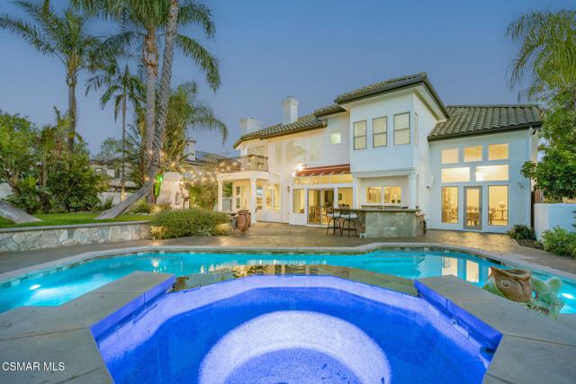 691 Larchmont Street, Simi Valley CA: https://media.crmls.org/mediaz/8880c8d0-3994-40bc-8ecd-7eacea531863.jpg