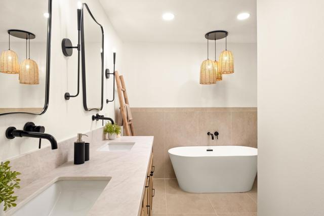 Detail Gallery Image 19 of 35 For 417 Santa Victoria, Solana Beach,  CA 92075 - 3 Beds | 2 Baths