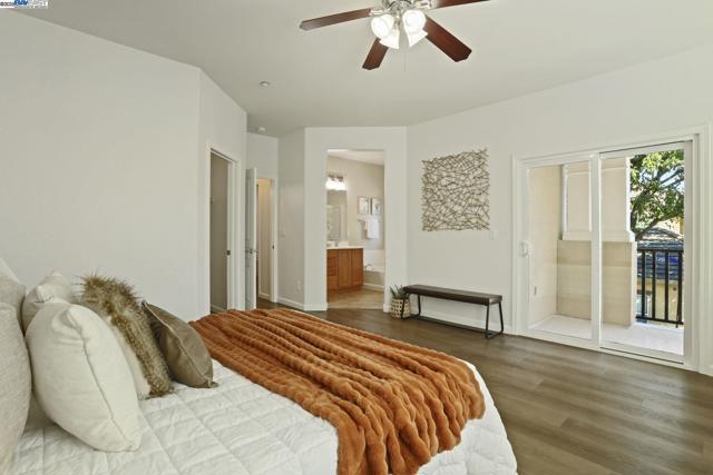 292 W Lucita Way, Mountain House CA: https://media.crmls.org/mediaz/88819657-1808-402f-880c-3463daefbaea.jpg