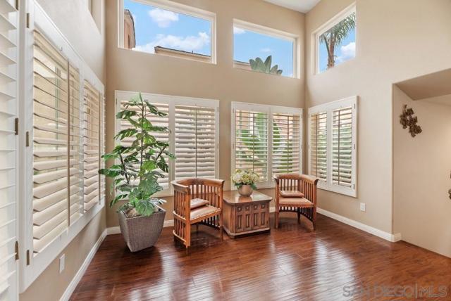 12674 Carmel Country Rd, San Diego CA: https://media.crmls.org/mediaz/8881a19d-296a-4550-ab5d-1b925c2cad54.jpg