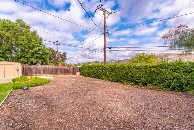 2905 Foothill Drive, Westlake Village CA: https://media.crmls.org/mediaz/88829c67-7980-44b4-bb6d-0029147b8015.jpg