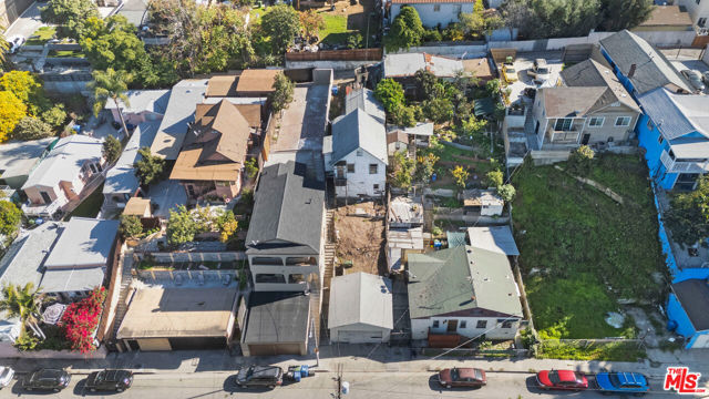 934 Mott Street, Los Angeles, California 90023, 4 Bedrooms Bedrooms, 0 ,2 BathroomsBathrooms,Single Family Residence,For Sale,Mott,0,25626967