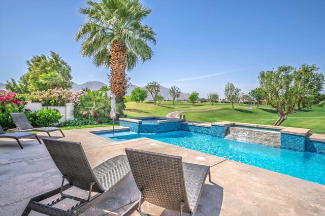 80788 Hermitage, La Quinta CA: https://media.crmls.org/mediaz/8884780d-2743-4d99-a222-3474ecca67dc.jpg