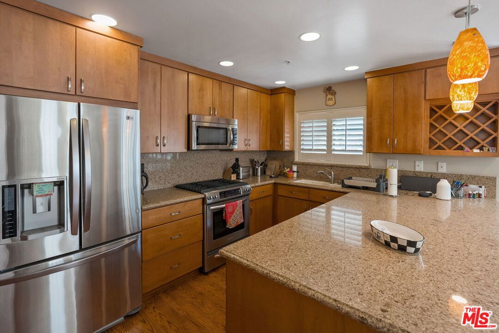 MLS #25616977 image #16