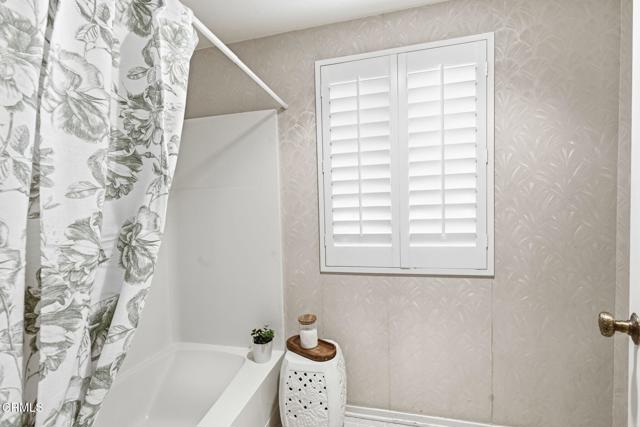 Detail Gallery Image 35 of 46 For 1356 Fairway Dr, Camarillo,  CA 93010 - 4 Beds | 3 Baths