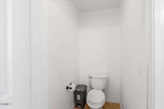 Detail Gallery Image 18 of 39 For 259 Riverdale Ct #263,  Camarillo,  CA 93012 - 2 Beds | 2 Baths