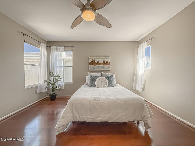 2511 Aurora Lane, Simi Valley CA: https://media.crmls.org/mediaz/8886ef43-40bb-4c0f-96d0-ef42480d93a0.jpg
