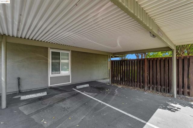 2059 Olivera Rd, Concord CA: https://media.crmls.org/mediaz/888755ae-88e0-4edd-be52-690bb031cdeb.jpg