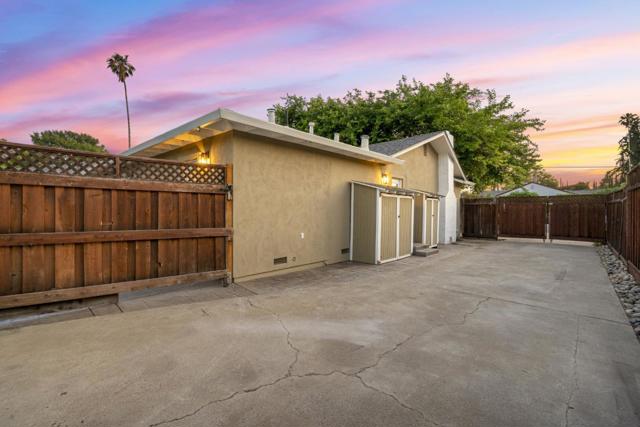 68 N Midway Street, Campbell CA: https://media.crmls.org/mediaz/88894f5c-7a5f-4e16-a872-154f93398e5d.jpg