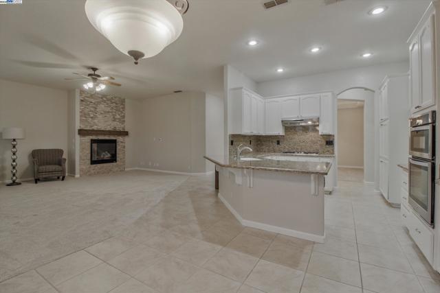 Image 7 of 29 For 3137 Grasmere Cir
