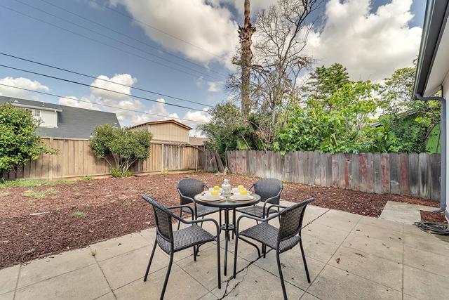2068 Interbay Drive, San Jose CA: https://media.crmls.org/mediaz/8889bd15-b75c-4c23-8325-62bcb00396a5.jpg