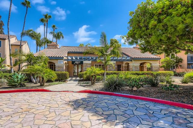 7160 Shoreline Dr, San Diego CA: https://media.crmls.org/mediaz/888becba-281e-4d2b-9719-6112129206ec.jpg
