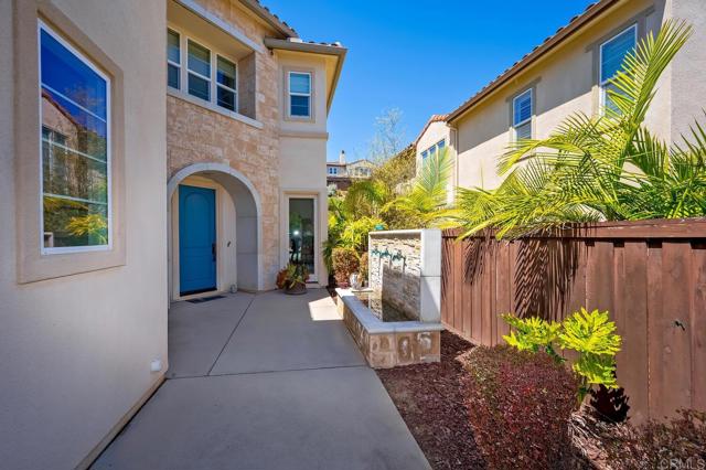 Detail Gallery Image 5 of 42 For 7149 Sitio Corazon, Carlsbad,  CA 92009 - 4 Beds | 4/1 Baths