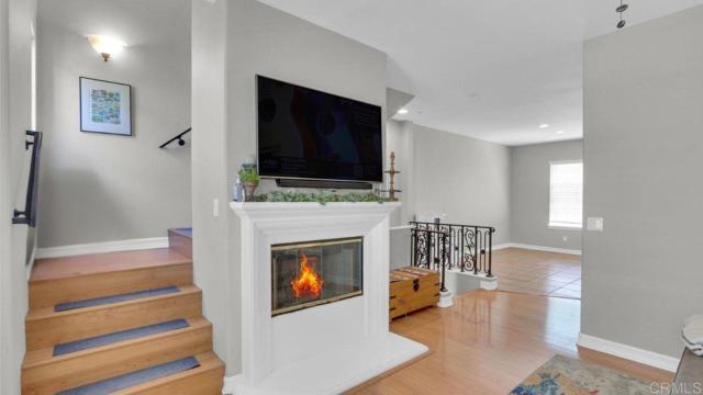 2640 Escala Circle, San Diego CA: https://media.crmls.org/mediaz/888c6f04-de77-4143-a49d-64de980debbe.jpg