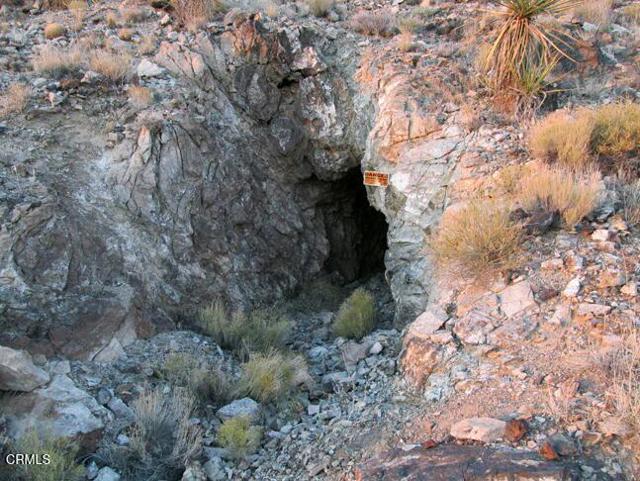 Detail Gallery Image 32 of 49 For 9 Clark Mountain Rd, Baker,  CA 92309 - – Beds | – Baths