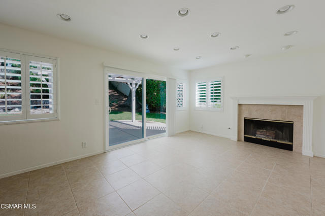 4540 Road Mill Valley Road, Moorpark CA: https://media.crmls.org/mediaz/888e48a5-acd8-46bc-a07b-d0f05bbffe96.jpg