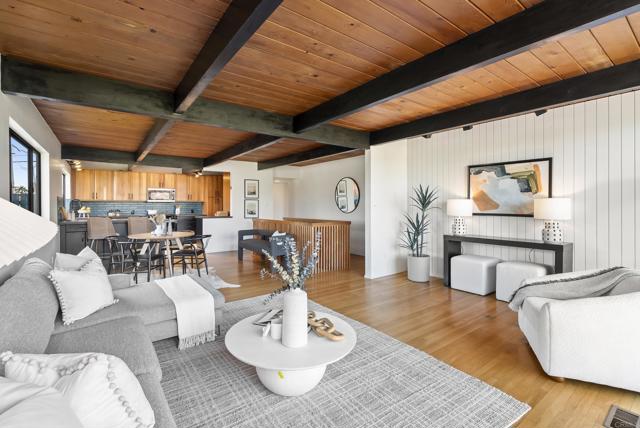 Detail Gallery Image 16 of 50 For 1004 W Walnut Ave., San Diego,  CA 92103 - 4 Beds | 3 Baths