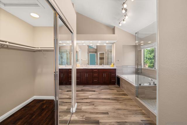 14058 Pearson CT, Rancho Cucamonga CA: https://media.crmls.org/mediaz/888f961a-78a3-4073-a57a-33ac753ec5bf.jpg