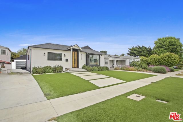4130 Mclaughlin Avenue, Culver City CA: https://media.crmls.org/mediaz/88911025-72e6-48aa-b310-6e7ac2693ab1.jpg