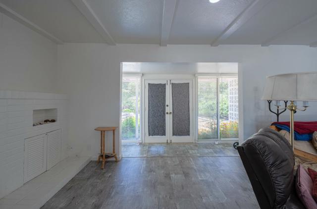 1171 Sylvan Place, Monterey CA: https://media.crmls.org/mediaz/88918efc-38b6-4574-aad0-617d253edc9a.jpg