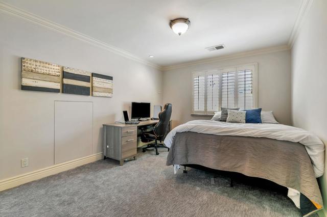 1905 White Oaks Road, Campbell CA: https://media.crmls.org/mediaz/88918fb4-841a-462e-9d1d-c7e3a0a39d09.jpg