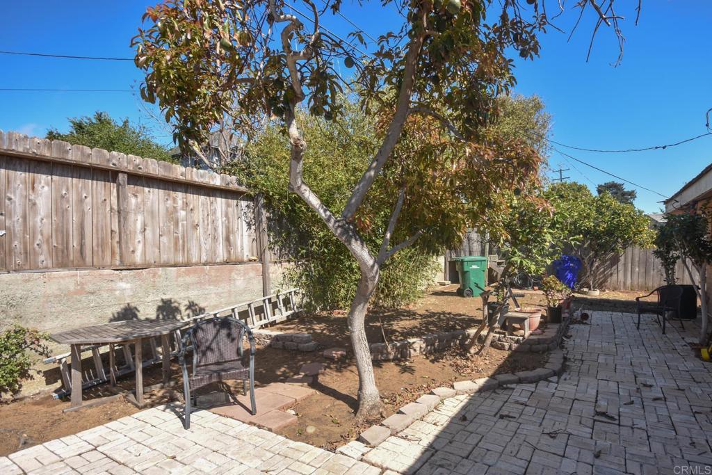 410 Clementine Street - photo 4