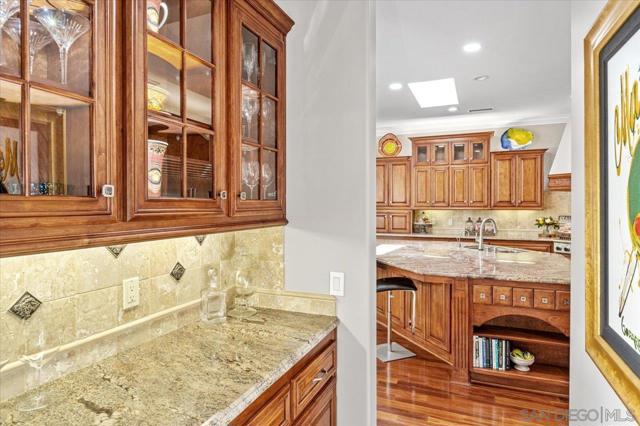 13391 OLD WINEMASTER COURT, Poway CA: https://media.crmls.org/mediaz/889227b3-7cb2-4812-89e6-b3c64a5e7c6b.jpg