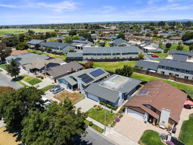 422 Shelley Way, Salinas CA: https://media.crmls.org/mediaz/88926b13-f581-46b3-93e8-f06d09acef34.jpg