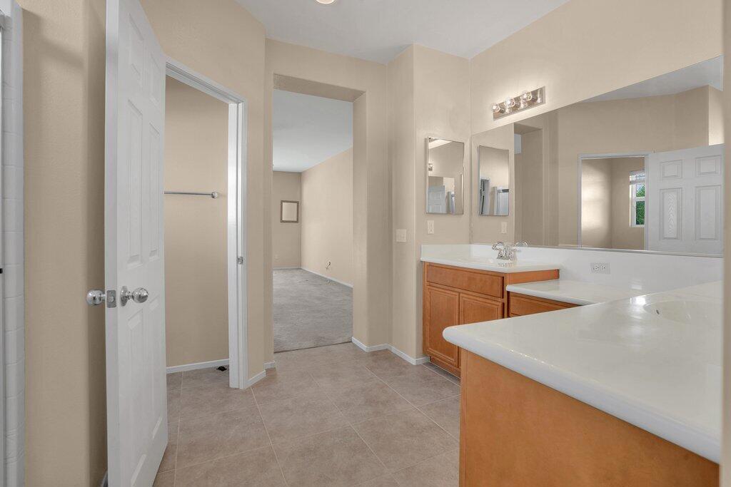 MLS #219138121DA image #15